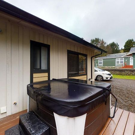 By The River Nehalem 外观 照片